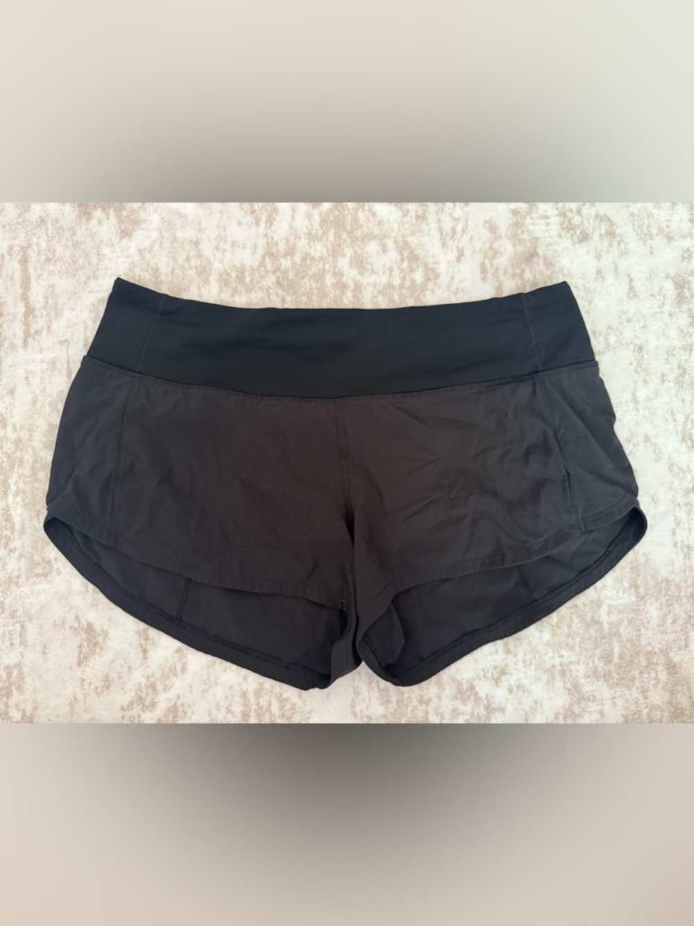 Lululemon Speed Up Shorts Low Rise 2.5” Black Size 4